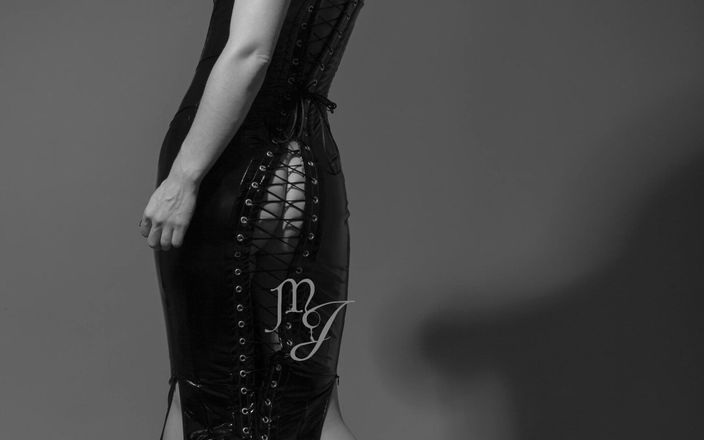 DeesseJulia: 私の前の撮影の衣装 - Maitresse Julia