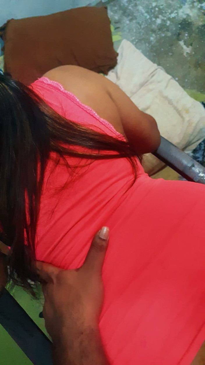 Tiyana: Big Ass Hotwife Hard Fuck and Blow Job on Knees