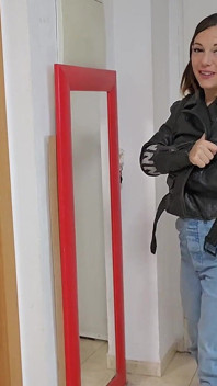 Lee džíny a lovecké boty – masturbace a stříkání