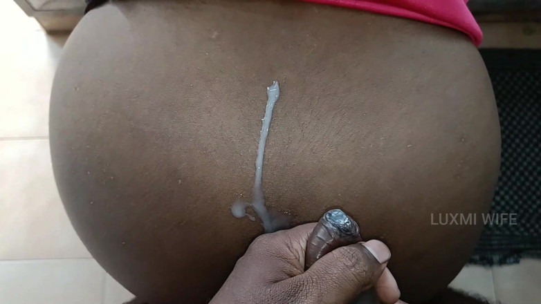 Luxmi Wife: Futai pe la spate în bucătărie cu cumnatul - 4