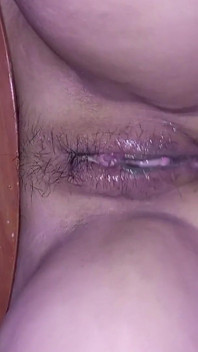 처음으로 두구멍 삽입