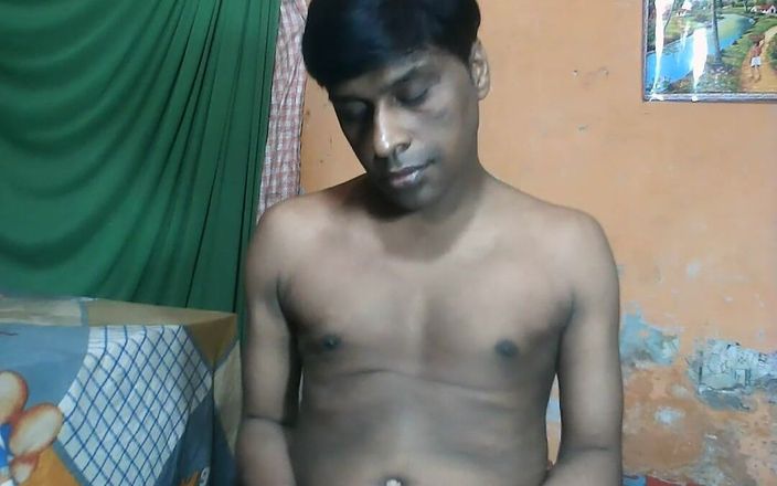Indian desi boy: Indian Boy Fun with Cock and Spitting on Cock