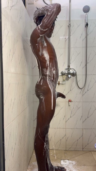 Viens Prendre Un Bain Et Branler Avec Moi