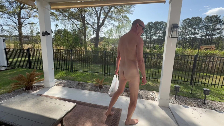ProfessorPaul: Naked Gardening