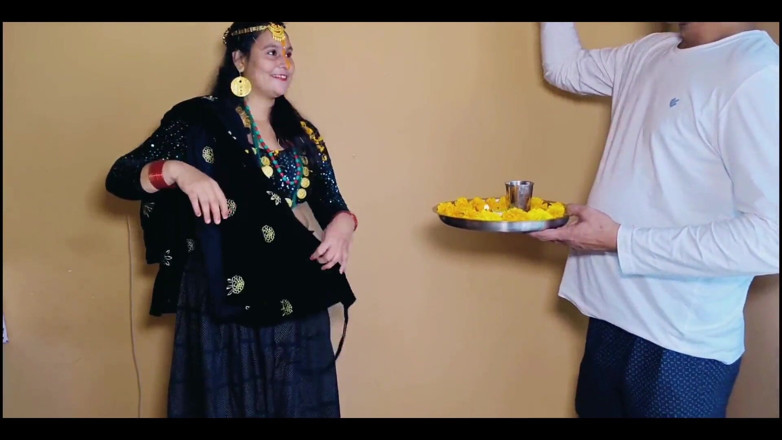 Pujaprem indian: Celebrarea Lui Karwa Chauth