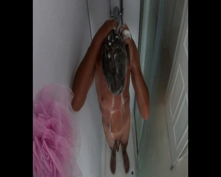 Andy: Venha tomar banho comigo