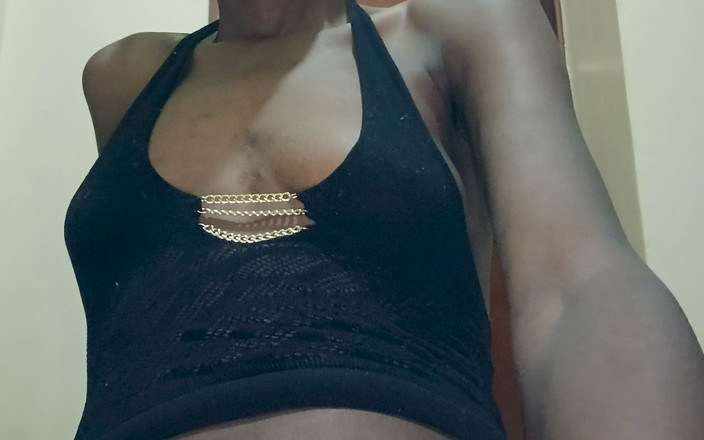 Briita: Kinky and Naughty Orgasms with Dildo Deep in My Pussy.