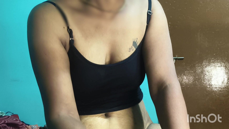 Divya95143: Istri tamil india lagi asik ngocok kontol