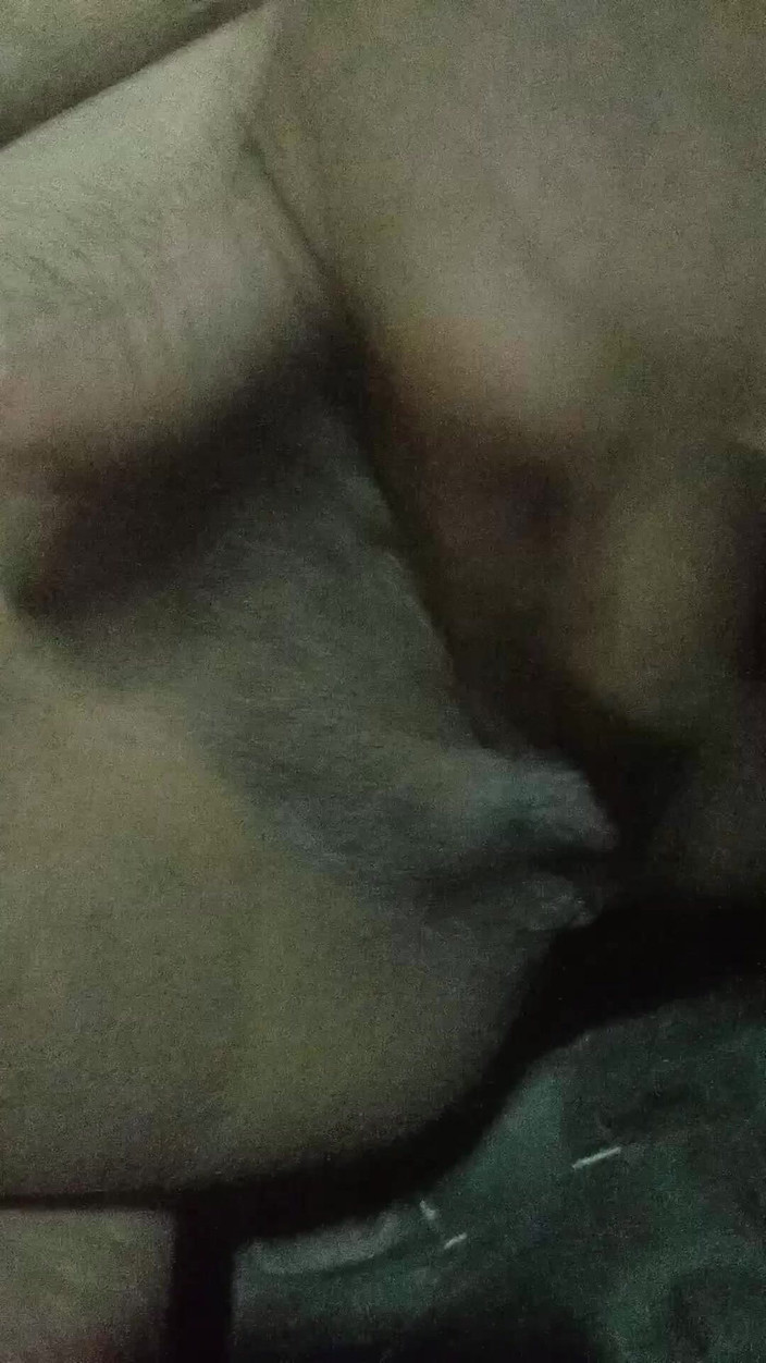 Asmita_bhil: 漂亮的嫂子在晚上用手指做爱