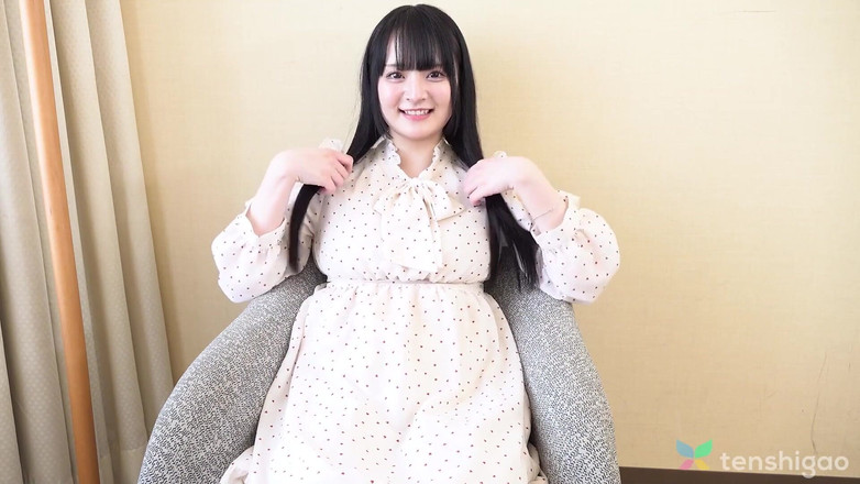 Tenshigao: Bohatá dívka, Reika Kato, dostane creampie ve své první porno...