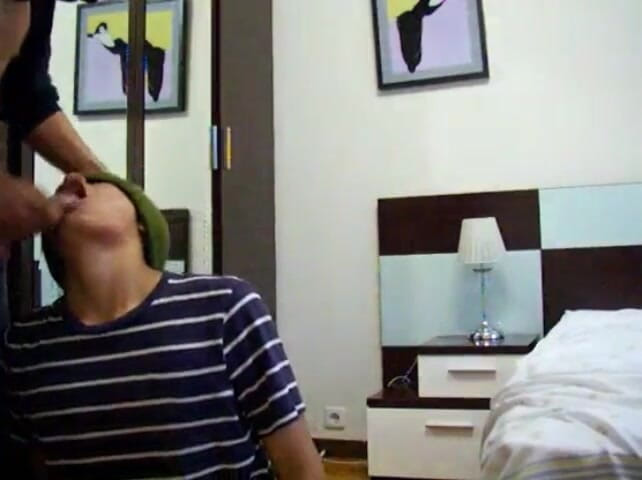 Robyn 3Some: ルーキーを強く捕まえる