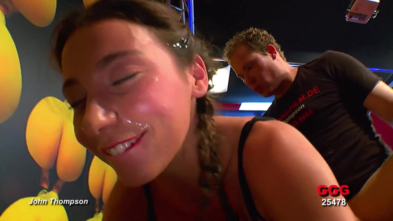 German Hardcore Gangbang: Sexy Babe Loving Gangbang and Bukakke