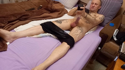 Zona901: After the pump, the mother-in-law jerks off my cock