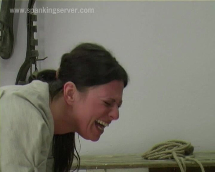 Spanking Server: Luisa Ass Whip Classic07126