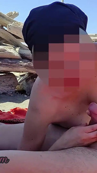 Ryzykowne obciąganie na Plaży Kanaryjskiej przyłapane na intensywnym orgazmie P2 - Misscreamy