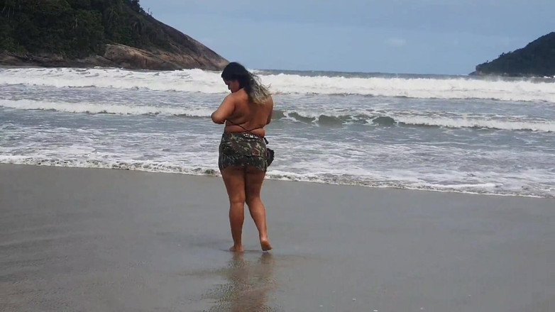 Paty Bumbum: Відомий актор-іграшка відвів мене до дерев'яної халупи і засунув в мене дрова, кінчив мені в рот