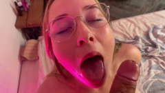 College couples: Pregnant Webcam Model Gave a Blowjob and Got on Her...