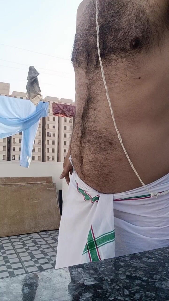 Rajasthani-old-lover: Indický desi chlapec ukazuje penis sousedova strýce a připrav se...