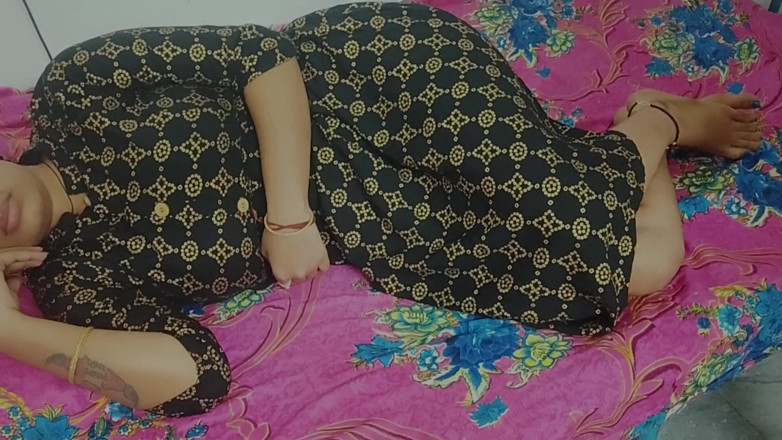 SexyPayel: Ik neukte mijn hete stiefzus met haar sappige poesje en...