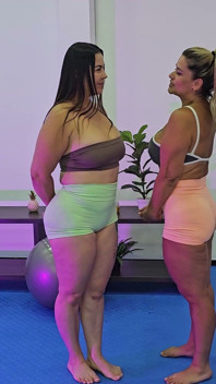 MILF Pozve Svého Přítele Na Tantrickou Jógu a Oba Se Nadšeně Rozveselí.