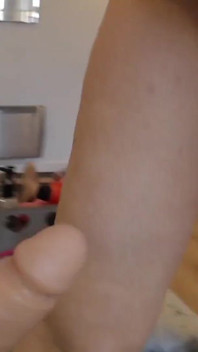 Massives pissen, anal und muschi-ficken !!
