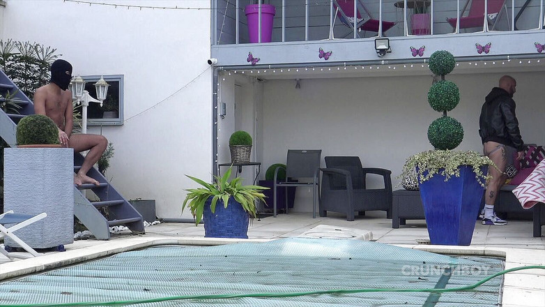 Best French sex tapes bareback: Aaymeric Deville 用 rawby xxl 黑色鸡巴