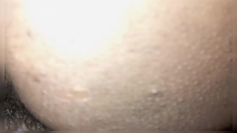 YangZi 69: La zia si strofinò il seno contro il pene e...