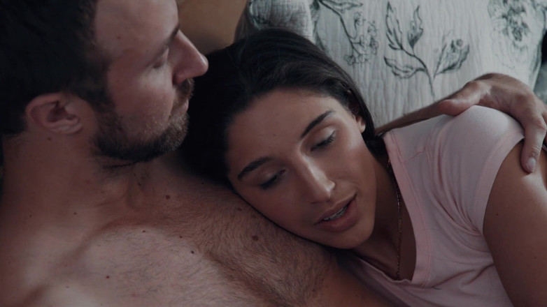 Sweet Sinner: Paparazzi Scene 1 Pleasing Her