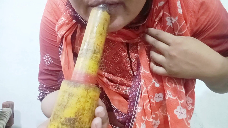 Randi Bhabi: お義姉さんの話を教えてください。