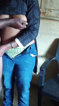 Marathi 女朋友操后入式大屁股射精