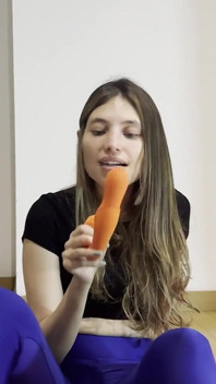 Isso me excita para puni-lo por ser infiel para mim