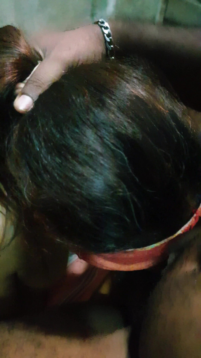 Tiyana: Hotwife Hairpulling Deet Throated