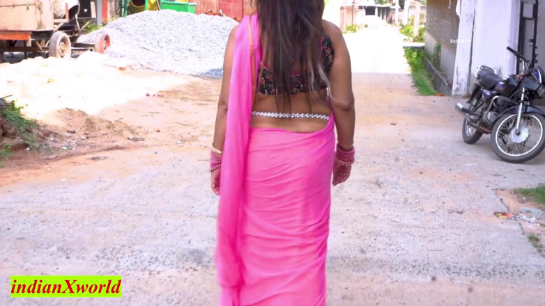 Indian Xshot: Bătrânul gangster îmi fute frumoasa mamă vitregă! Mama vitregă milf sex