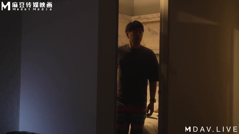 ModelMedia Asia: MD-0239 家庭倫理・夜襲 帰省姪っ子