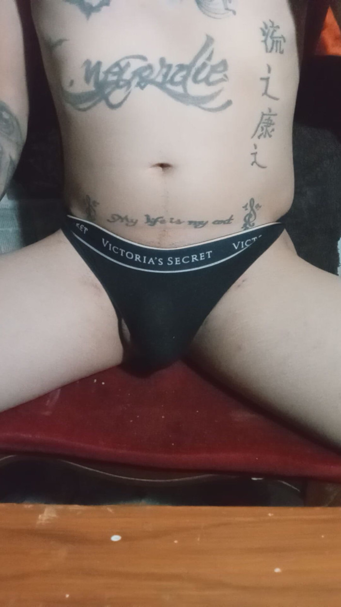 daddyromi: Masturbation, grosse bite sexy et cul