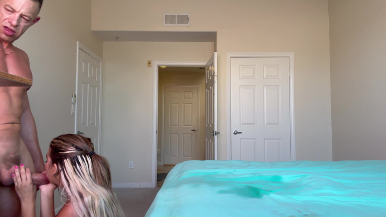 Sensual productions: Güzel esmer her zaman hayalini kurduğu yarağa kavuşuyor