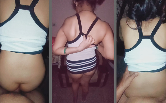 Hot Sis: Horney Latika Sult和大学朋友玩重口味性爱