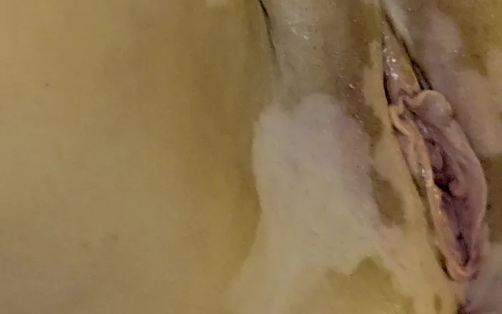 American Blonde Wife: Sexy Amazing Blonde Housewife Puts Dildo in Her Mature MILF...