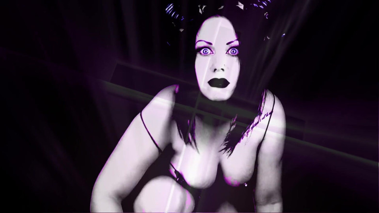 Goddess Misha Goldy: ¡Te gusta mejor después de correrte! Poción de olor excitante!