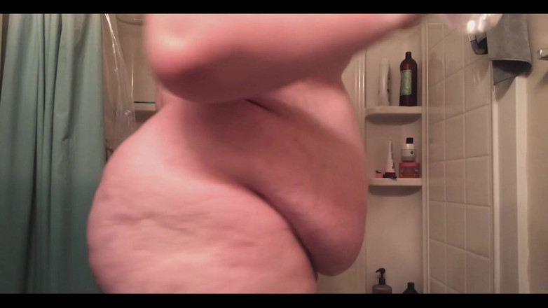 MadameMorganXXX: Parte 1 Esta es mi primera vez jugando con aceite y...