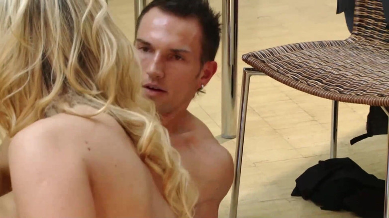 MMV TV - our best full movie: Muži, kteří vědí, jak uspokojit ženy