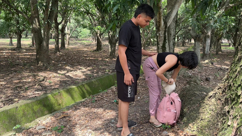 ManuelaAlvarez: Gemidos En El Bosque: Vi a Pareja Dandose Una Dura...