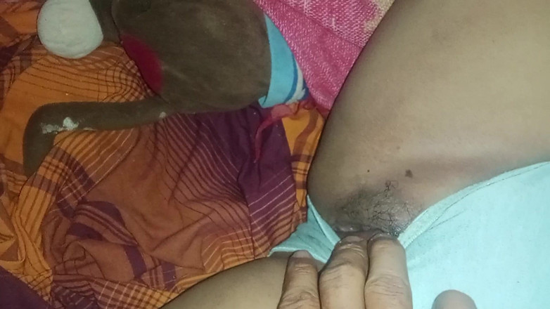 Citra: Acosando a la suegra en su habitación