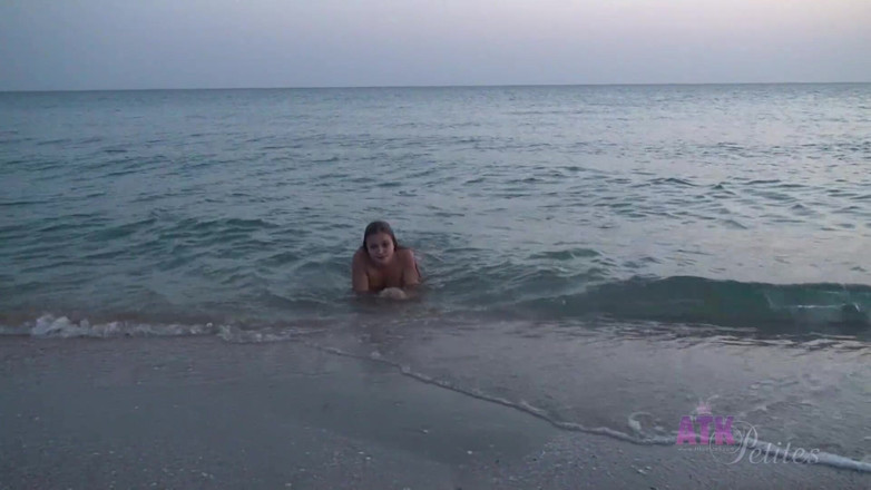 ATK Fans (Petites): Amatur.