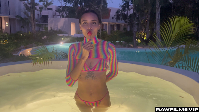 Alex Goes: Wet Latina Teasing Me by the Pool