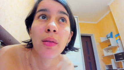 myla_angel: Głębokie ssanie dildo, pokazanie języka!