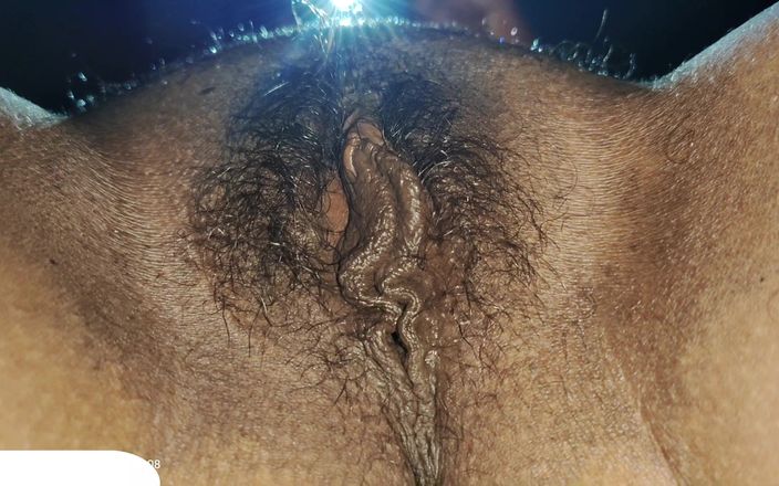 Pavi sun: Desi Pussy Eating
