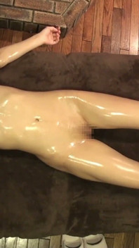 Beautiful Girl's Mischievous Cumshot - Their Tiny Bodies Are Toyed -4