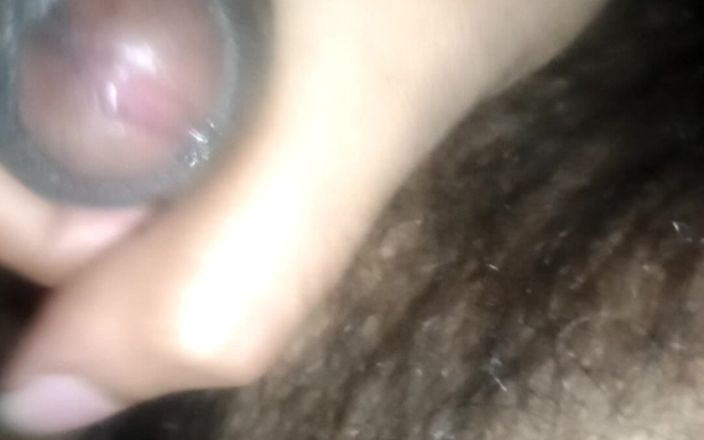 Jeck Leo: Cowok perancis ngocok kontol ganas dan sange