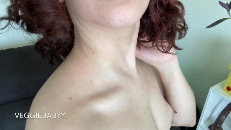 Veggiebabyy: Fetish leher dan collarbone 4K